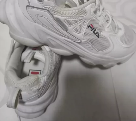 斐乐女款36码 感兴趣的话点“我想要”和我...