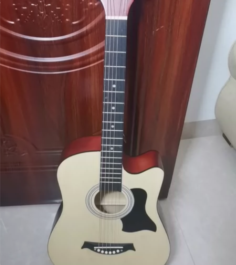 只弹了三四次入的时候是 感兴趣的话点“我想...