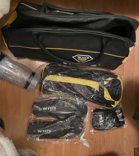 全新威尔士健身包钻石包40元 全新，带黄边...