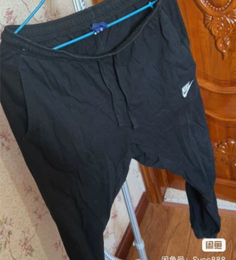 男运动耐克裤子便宜出 感兴趣的话点“我想要...