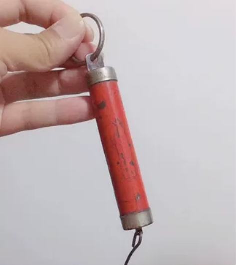 秤。30多年前的东西 感兴趣的话给我留言吧!