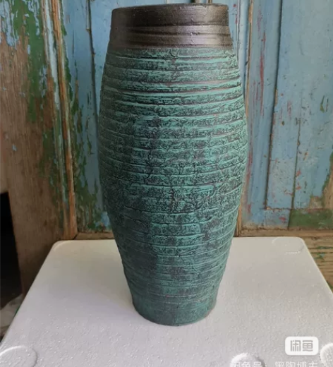 #花瓶手工制作复古粗陶插花罐，品相如图，底...