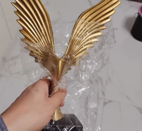 【便宜出12个！】包邮全新大鹏展翅摆件装饰...