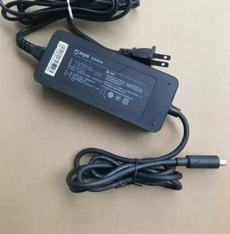 小米 米家平衡车电源适配器 型号:BCTA...