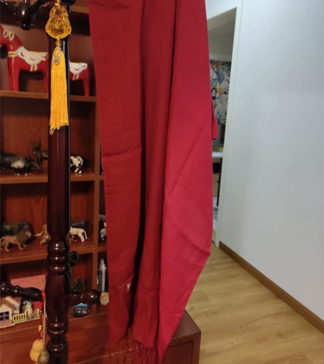 围巾女款，都是棉的或棉麻的，手感都很柔软，...