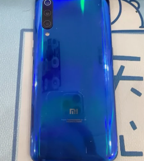 小米9 8+128G 全网通 成色问题：换...