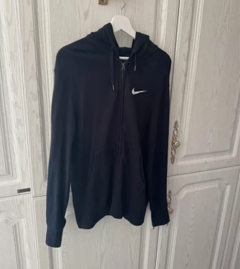 男士卫衣特价转卖175/100A 感兴趣的...