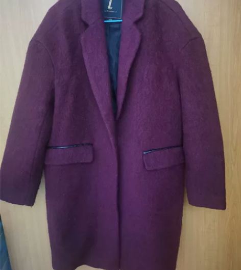 拉夏贝尔 酒红色大衣 165码 胸围50，...