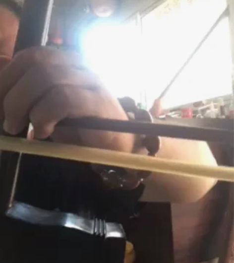 闲置黑檀木二胡一把，江苏无锡产，名牌产品，...