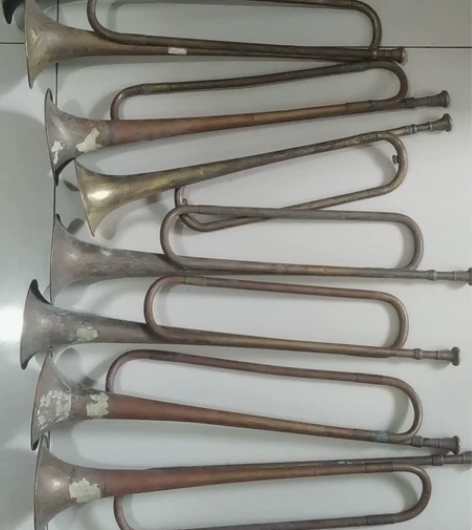 老铜号，品相如图，70一个包邮，不议价，物...