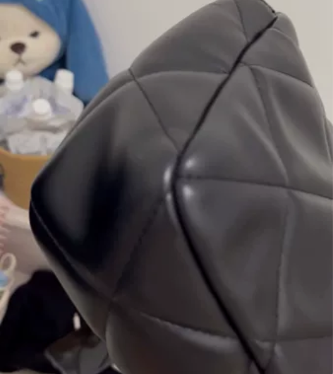 纽芝兰 有一点儿磨损不明显 正品保证,有购...