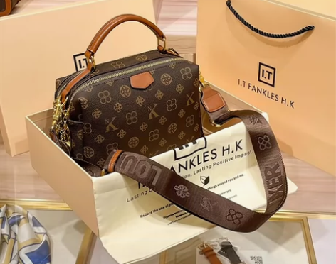 香港品牌正品真皮女包2023新款百搭通勤单...