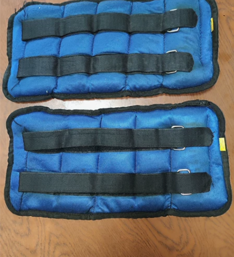 绑腿负重沙袋    一对 河东区明显使用痕...