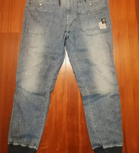 全新男士Able Jeans牛仔运动九分裤...