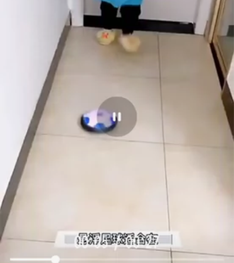 批发全新灯光悬浮足球，可以在室内玩，注意无...