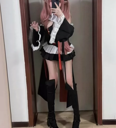 克鲁鲁cos大全套 m 有假发和腿套?几乎...
