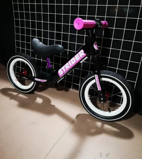 来捡漏！！strider pro 儿童滑步...