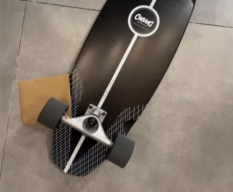 【急出滑板初学者专业板大鱼板陆地冲浪板成年...