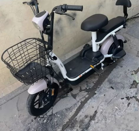 闲置二手爱玛电动车电瓶车便宜出 手续齐全、...