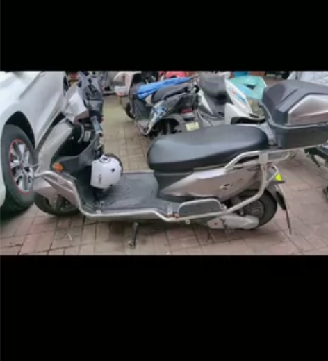 台铃电动车新车价格1400带发票，刚买一年...