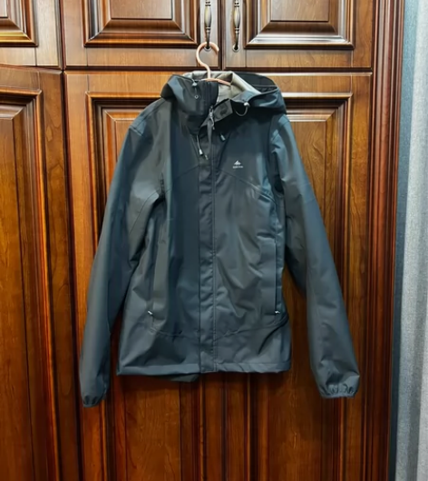 迪卡侬冲锋衣男 户外山系运动秋冬登山服防水...