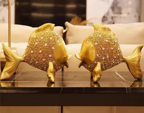 【轻奢高档】年年有余金鱼摆件创意玄关酒柜酒...