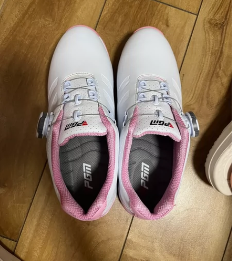 pgm高尔夫球鞋白粉女38码防水专利全新仅...