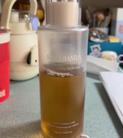 咪咕哈啦美白亮肤爽肤水～ 出闲置，官方旗舰...