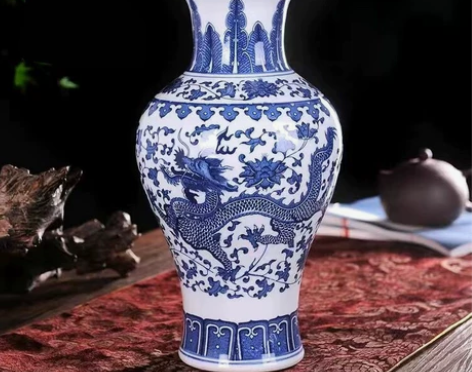 店面到期不开了龙纹鱼尾瓶景德镇陶瓷器青花瓷...