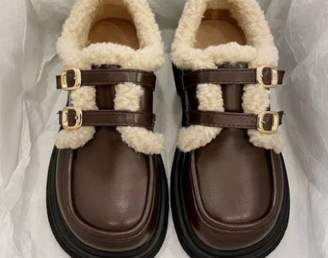 英伦风小皮鞋加绒女配裙子秋冬韩版黑色鞋子乐...