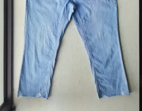 韩国专柜七分牛仔裤 韩国进口服装实体店买的...