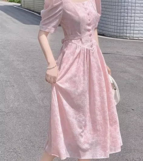 【包邮可直拍】服装工艺课 缝纫 设计款连衣...