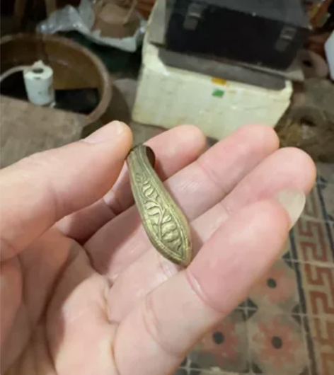 发簪。银鎏金工艺,品相很好,价格便宜,喜欢...