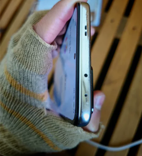 红米k5012+256带一个，刚用一个月的...