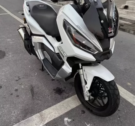 赛博150ADV，车况准新，零瑕疵。22年...