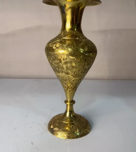 西洋回流、花瓶、瓶身带雕刻工艺、黄铜材质、...