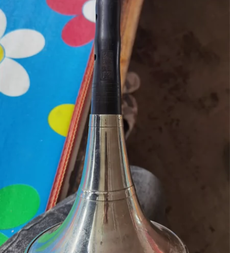 大G调喇叭 天津王氏唢呐 老喇叭了。闲置不...