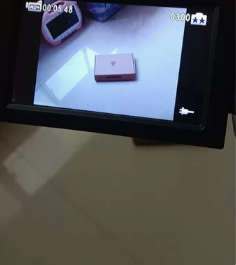 欧达HDV-Z70摄像机，电池鼓包，成色不...