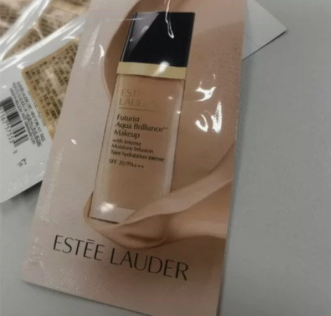 智妍紧塑精华霜+雅诗兰黛沁水养肤粉底液 1...