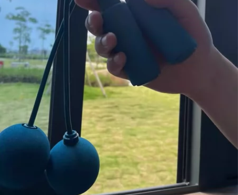 【全新包邮】店不开了，清50套无绳负重球跳...