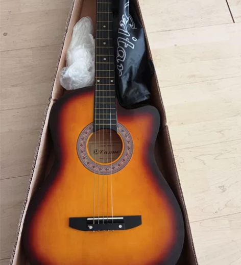 卡斯摩吉他38吋 感兴趣的话点“我想要”和...