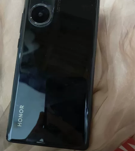 大学生卖备用机华为荣耀60 256g 黑色...