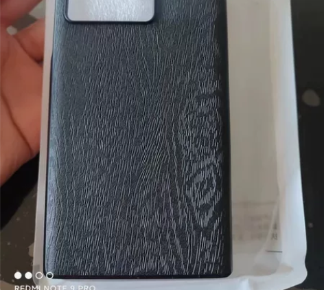 全新 中兴axon40ultra黑色仿木纹...