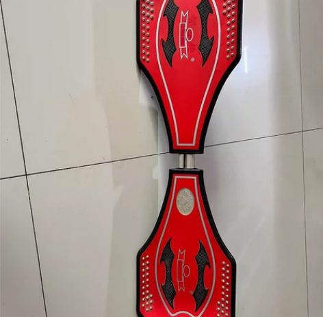 蛇形板 几乎没怎么玩过 放着吃土 仅限同...