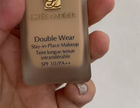 雅诗兰黛DW粉底液，朋友送的，但是色号不适...