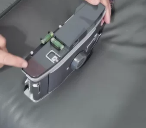 非常新的宝丽来 110B 改的 4X5 大...