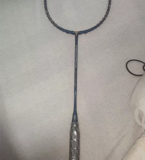 出一支全新方天画戟球拍 深蓝色4ug5买来...