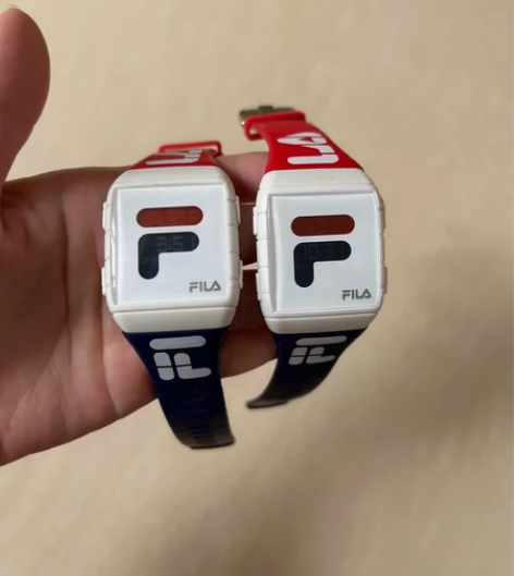 fila斐乐果冻硅胶手表防水电子表男女新款...