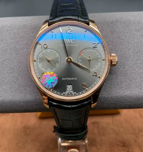 自己的万国男表，男士全自动机械手表，外观无...