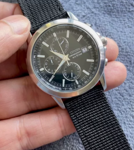 新年特价，西铁城计时石英表。 表径38不含...